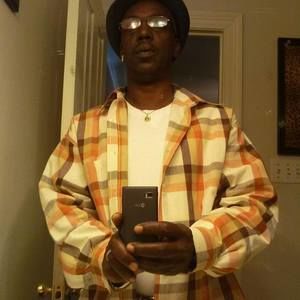 Meet your Posher, Charles